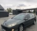 Зеленый Пежо 407, объемом двигателя 1.6 л и пробегом 320 тыс. км за 2499 $, фото 1 на Automoto.ua