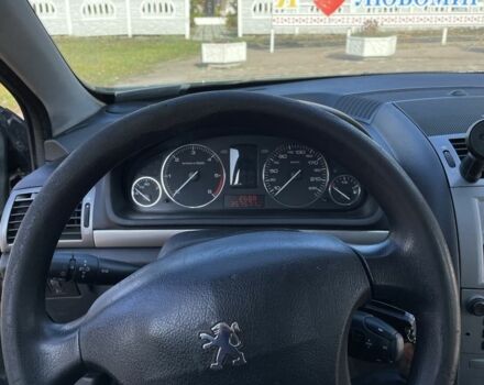 Зелений Пежо 407, об'ємом двигуна 1.6 л та пробігом 300 тис. км за 2300 $, фото 7 на Automoto.ua