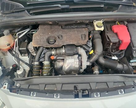 Белый Пежо 408, объемом двигателя 1.6 л и пробегом 168 тыс. км за 7400 $, фото 6 на Automoto.ua