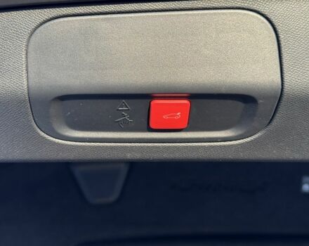 Белый Пежо 408, объемом двигателя 1.6 л и пробегом 35 тыс. км за 28999 $, фото 23 на Automoto.ua