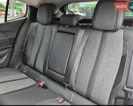 Білий Пежо 408, об'ємом двигуна 1.6 л та пробігом 14 тис. км за 29300 $, фото 9 на Automoto.ua