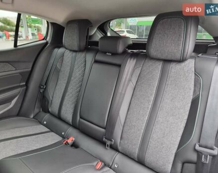 Белый Пежо 408, объемом двигателя 1.6 л и пробегом 14 тыс. км за 30499 $, фото 61 на Automoto.ua