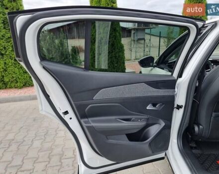 Белый Пежо 408, объемом двигателя 1.6 л и пробегом 14 тыс. км за 30499 $, фото 57 на Automoto.ua