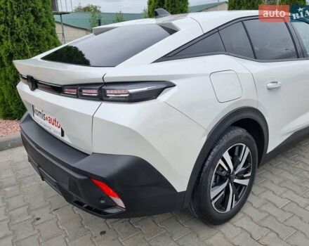 Белый Пежо 408, объемом двигателя 1.6 л и пробегом 14 тыс. км за 30499 $, фото 10 на Automoto.ua