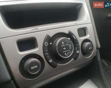 Чорний Пежо 408, об'ємом двигуна 1.6 л та пробігом 187 тис. км за 6800 $, фото 27 на Automoto.ua