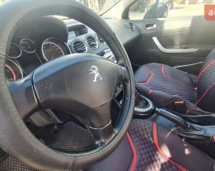 Пежо 408 2013 в Львове на Automoto.ua Черный Пежо 408, объемом двигателя 1.56 л и пробегом 309 тыс. км за 5550 $, фото 4 на Automoto.ua