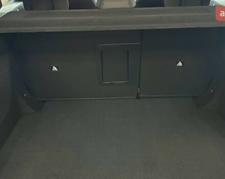 Пежо 408 2025 в Киеве на Automoto.ua Пежо 408, объемом двигателя 1.6 л и пробегом 0 тыс. км за 32412 $, фото 3 на Automoto.ua