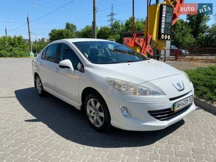 Пежо 408 2013 у Харкові на Automoto.ua Пежо 408, об'ємом двигуна 1.6 л та пробігом 288 тис. км за 7300 $, фото 1 на Automoto.ua