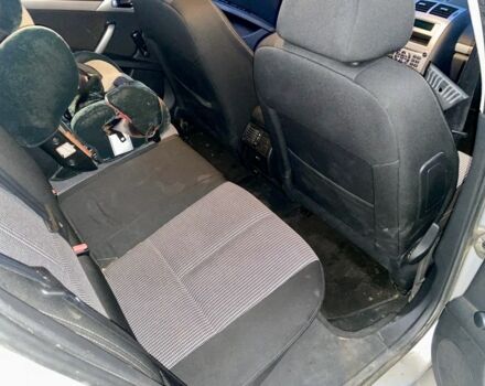 Серый Пежо 408, объемом двигателя 2 л и пробегом 127 тыс. км за 5200 $, фото 5 на Automoto.ua