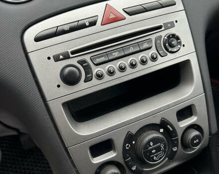 Серый Пежо 408, объемом двигателя 1.56 л и пробегом 240 тыс. км за 6900 $, фото 26 на Automoto.ua