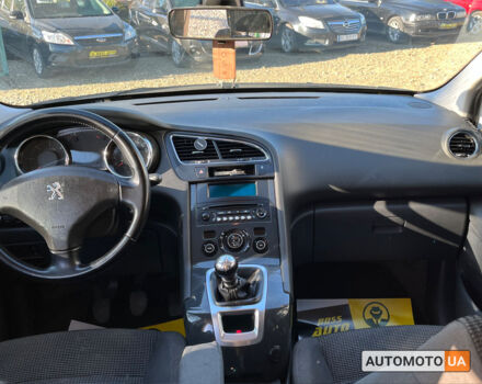 Білий Пежо 5008, об'ємом двигуна 1.6 л та пробігом 203 тис. км за 10700 $, фото 19 на Automoto.ua