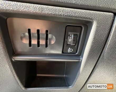 Білий Пежо 5008, об'ємом двигуна 1.6 л та пробігом 203 тис. км за 10700 $, фото 12 на Automoto.ua