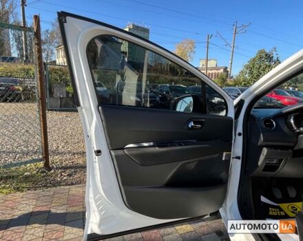 Білий Пежо 5008, об'ємом двигуна 1.6 л та пробігом 203 тис. км за 10700 $, фото 9 на Automoto.ua