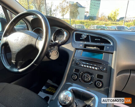 Білий Пежо 5008, об'ємом двигуна 1.6 л та пробігом 203 тис. км за 10700 $, фото 25 на Automoto.ua