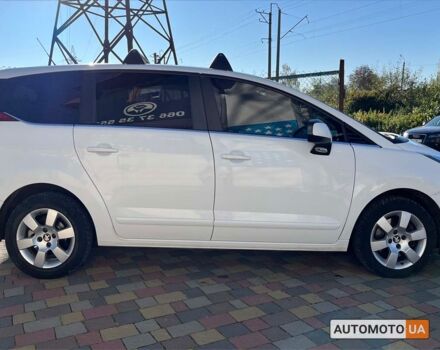 Білий Пежо 5008, об'ємом двигуна 1.6 л та пробігом 203 тис. км за 10700 $, фото 7 на Automoto.ua