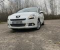 Белый Пежо 5008, объемом двигателя 1.6 л и пробегом 280 тыс. км за 7300 $, фото 1 на Automoto.ua