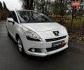 Белый Пежо 5008, объемом двигателя 1.6 л и пробегом 272 тыс. км за 8490 $, фото 3 на Automoto.ua