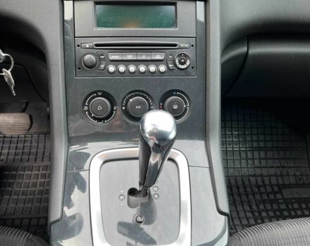 Білий Пежо 5008, об'ємом двигуна 1.6 л та пробігом 270 тис. км за 7900 $, фото 16 на Automoto.ua