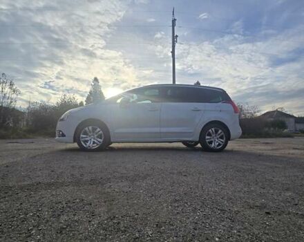 Пежо 5008 2011 в Дрогобыче на Automoto.ua Белый Пежо 5008, объемом двигателя 2 л и пробегом 275 тыс. км за 8900 $, фото 5 на Automoto.ua