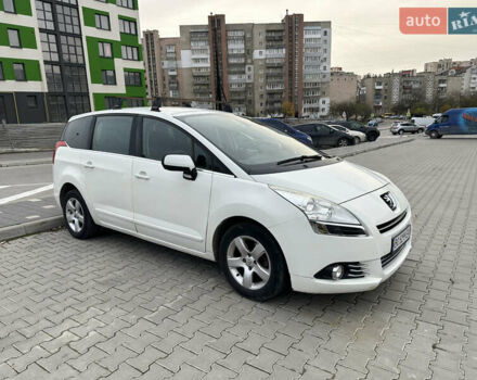 Белый Пежо 5008, объемом двигателя 1.6 л и пробегом 248 тыс. км за 5700 $, фото 9 на Automoto.ua