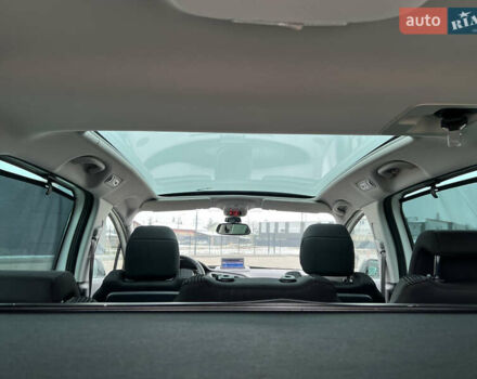 Белый Пежо 5008, объемом двигателя 2 л и пробегом 264 тыс. км за 9850 $, фото 103 на Automoto.ua