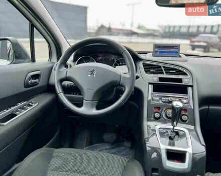 Белый Пежо 5008, объемом двигателя 2 л и пробегом 264 тыс. км за 9850 $, фото 92 на Automoto.ua