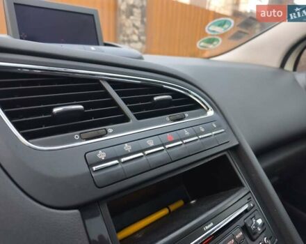 Білий Пежо 5008, об'ємом двигуна 1.6 л та пробігом 212 тис. км за 7779 $, фото 21 на Automoto.ua