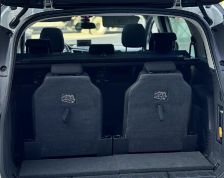 Белый Пежо 5008, объемом двигателя 1.6 л и пробегом 205 тыс. км за 9000 $, фото 4 на Automoto.ua