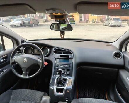 Білий Пежо 5008, об'ємом двигуна 1.6 л та пробігом 248 тис. км за 4500 $, фото 5 на Automoto.ua