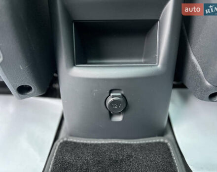 Белый Пежо 5008, объемом двигателя 2 л и пробегом 264 тыс. км за 9850 $, фото 100 на Automoto.ua