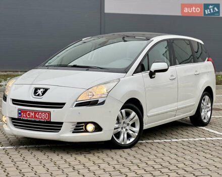 Белый Пежо 5008, объемом двигателя 2 л и пробегом 264 тыс. км за 9850 $, фото 3 на Automoto.ua