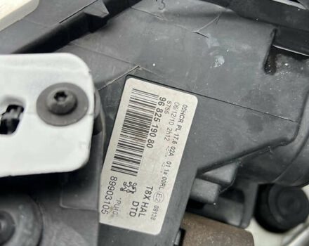 Белый Пежо 5008, объемом двигателя 2 л и пробегом 264 тыс. км за 9850 $, фото 126 на Automoto.ua