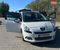 Белый Пежо 5008, объемом двигателя 1.6 л и пробегом 293 тыс. км за 8700 $, фото 1 на Automoto.ua
