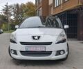 Пежо 5008 2011 в Дубно на Automoto.ua Белый Пежо 5008, объемом двигателя 1.6 л и пробегом 248 тыс. км за 9700 $, фото 4 на Automoto.ua