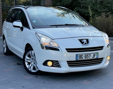 Белый Пежо 5008, объемом двигателя 1.6 л и пробегом 205 тыс. км за 9000 $, фото 3 на Automoto.ua