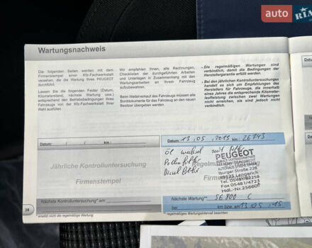 Белый Пежо 5008, объемом двигателя 2 л и пробегом 264 тыс. км за 9850 $, фото 129 на Automoto.ua