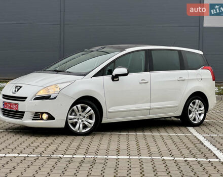 Белый Пежо 5008, объемом двигателя 2 л и пробегом 264 тыс. км за 9850 $, фото 7 на Automoto.ua