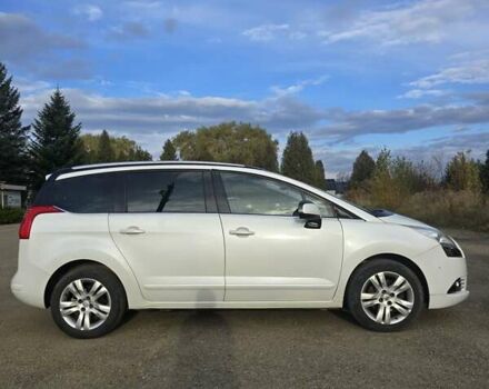 Пежо 5008 2011 в Дрогобыче на Automoto.ua Белый Пежо 5008, объемом двигателя 2 л и пробегом 275 тыс. км за 8900 $, фото 2 на Automoto.ua