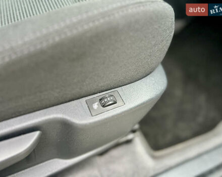 Белый Пежо 5008, объемом двигателя 2 л и пробегом 264 тыс. км за 9850 $, фото 116 на Automoto.ua