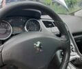 Белый Пежо 5008, объемом двигателя 2 л и пробегом 212 тыс. км за 8500 $, фото 20 на Automoto.ua