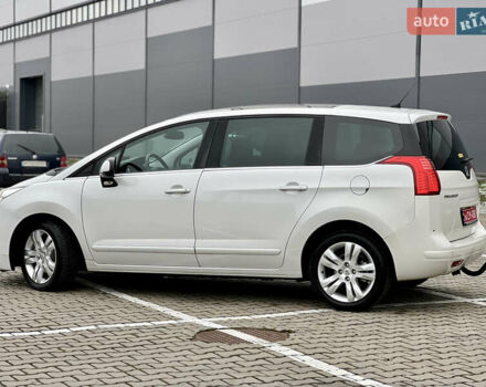 Белый Пежо 5008, объемом двигателя 2 л и пробегом 264 тыс. км за 9850 $, фото 10 на Automoto.ua