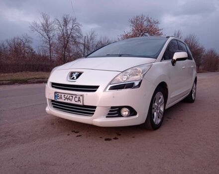 Белый Пежо 5008, объемом двигателя 2 л и пробегом 228 тыс. км за 7000 $, фото 7 на Automoto.ua