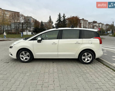 Белый Пежо 5008, объемом двигателя 1.6 л и пробегом 248 тыс. км за 5700 $, фото 3 на Automoto.ua