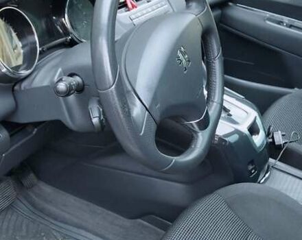 Пежо 5008 2012 у Києві на Automoto.ua Білий Пежо 5008, об'ємом двигуна 2 л та пробігом 183 тис. км за 10700 $, фото 19 на Automoto.ua