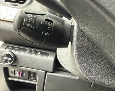 Білий Пежо 5008, об'ємом двигуна 1.6 л та пробігом 229 тис. км за 5812 $, фото 21 на Automoto.ua