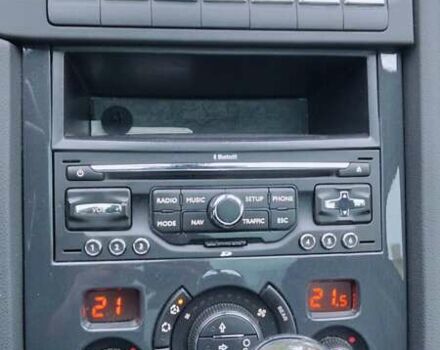 Пежо 5008 2012 у Києві на Automoto.ua Білий Пежо 5008, об'ємом двигуна 2 л та пробігом 183 тис. км за 10700 $, фото 21 на Automoto.ua