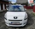 Білий Пежо 5008, об'ємом двигуна 1.6 л та пробігом 160 тис. км за 7500 $, фото 1 на Automoto.ua
