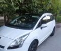 Белый Пежо 5008, объемом двигателя 2 л и пробегом 223 тыс. км за 10800 $, фото 1 на Automoto.ua