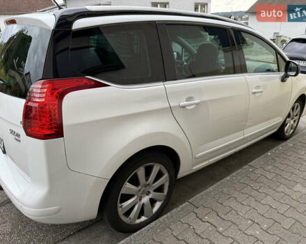 Білий Пежо 5008, об'ємом двигуна 1.6 л та пробігом 229 тис. км за 5812 $, фото 2 на Automoto.ua