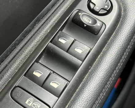 Білий Пежо 5008, об'ємом двигуна 1.6 л та пробігом 229 тис. км за 5812 $, фото 16 на Automoto.ua